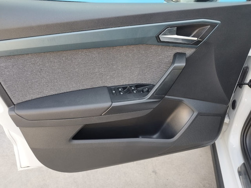 Seat Arona 1.6 Xperience Tiptronic