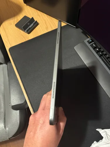 Ipad Pro 12,9 Pol, 1tb - Magic Keyboard- Apple Pencil Cinza Ipad Pro 12,9 Pol, 1tb - Magic Keyboard- Apple Pencil Cinza