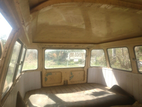 Imagem 10 de 11 de Volkswagen Kombi Antiga Cliper