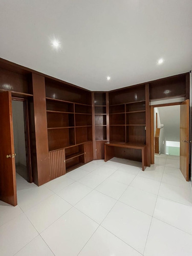 Casa De 825m2 En Anzures, Cdmx