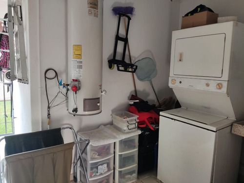 Residencia En Venta En Burgos Bugambilias