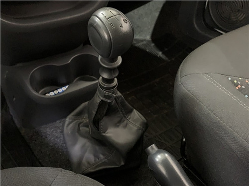 Imagem 10 de 13 de Fiat Fiorino 1.4 Mpi Furgão Hard Working 8v Flex 2p Manual