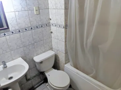 San Joaquín Vende, Dpto. De 2 Dormitorios, 1 Baño.-