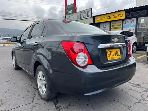 Chevrolet Sonic 1.6 Lt 4 p