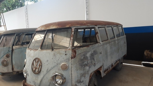 Imagem 10 de 11 de Kombi Corujinha Kombi Standard