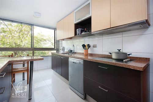 Departamento En Venta De 4 Dorm. En Vitacura