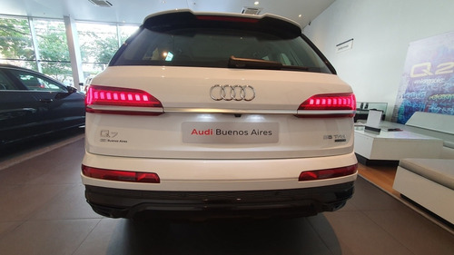 Imagen 21 de 25 de Audi Q7 2021 0km 55 Tfsi 340cv S Line Quattro Audibsas