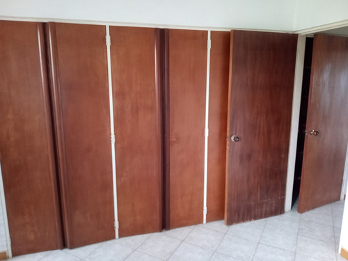 Imagen 17 de 26 de Venta De Apartamento En Venta Parque Caiza, Hermosa Vista