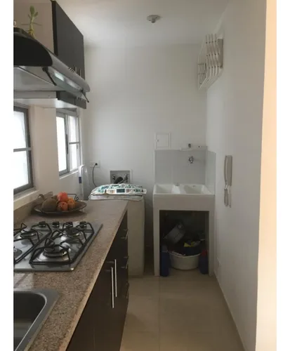 Venta De Apartamento De 65mt2 En El Bosque, Cali 10232.