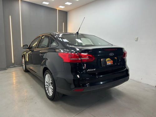 Ford Focus 2.0 SE PLUS 16V FLEX 4P POWERSHIFT