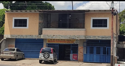  Edificio Comercial Y Residencial. 