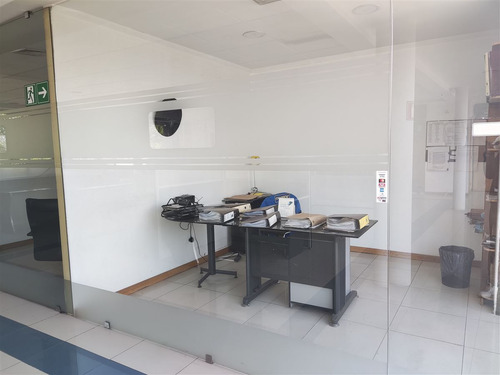 Local Comercial Venta Bilbao Providencia. 2000 Mts2 800 Cons