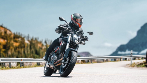 Imagen 10 de 25 de Benelli 302 S Abs Motozuni Avellaneda