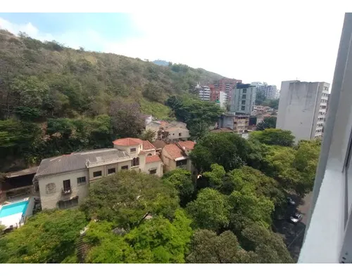 Vendo Amplio Apartamento Al Norte De Cali Barrio Centenario