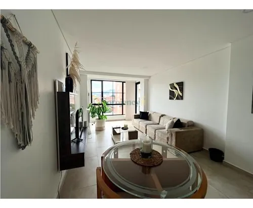 Venta Edificio En Laureles Ideal Para Airbnb, Con Suites Y Terraza