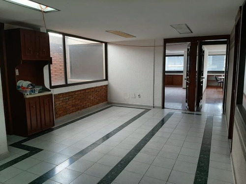 Edificio - Oficinas En Renta En Real De Arcos