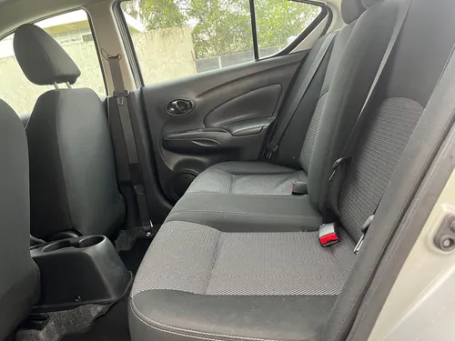 Nissan Versa 1.6 Drive