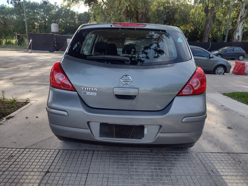 Nissan Tiida 1.8 Acenta