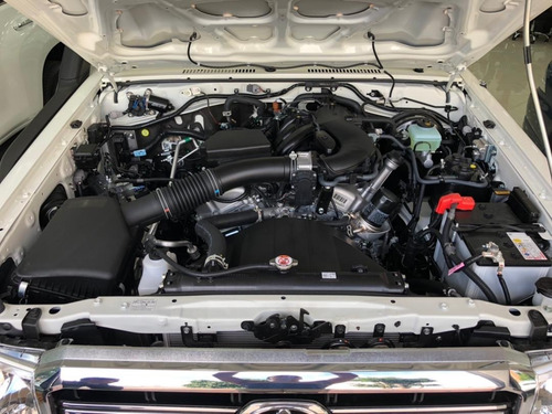 Imagen 11 de 11 de Toyota Macho