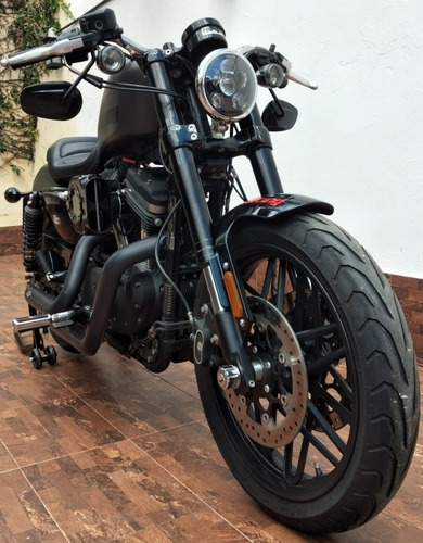 Imagen 5 de 10 de Harley Davidson Roadster 1200 Tricol