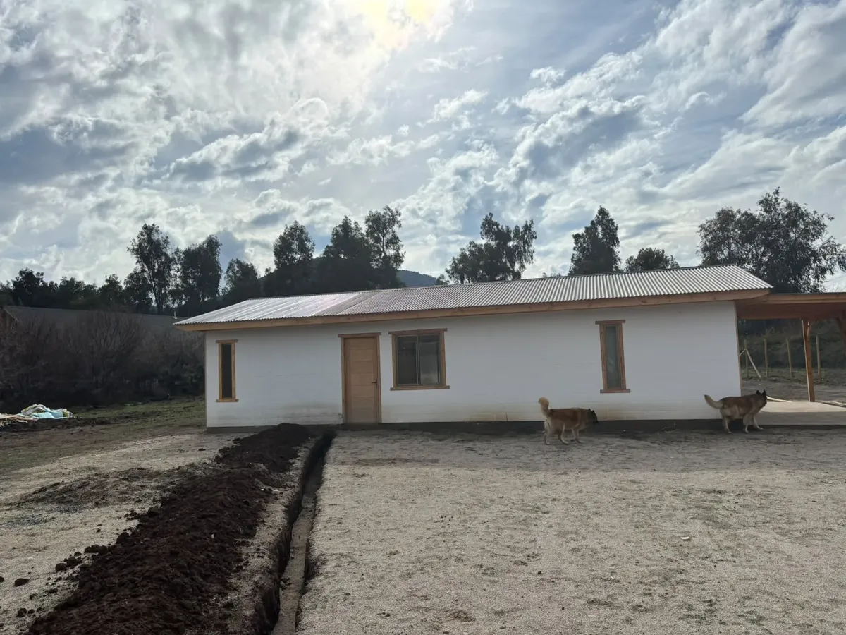 Imagen 2 de 20 de Arriendo De Casa Nueva En Pirque