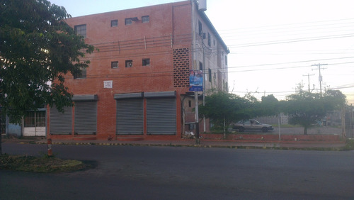 Imagen 8 de 8 de Se Vende/alquila Casa Local Y Resd - Guaritos I Ve01-1055LG-mbel