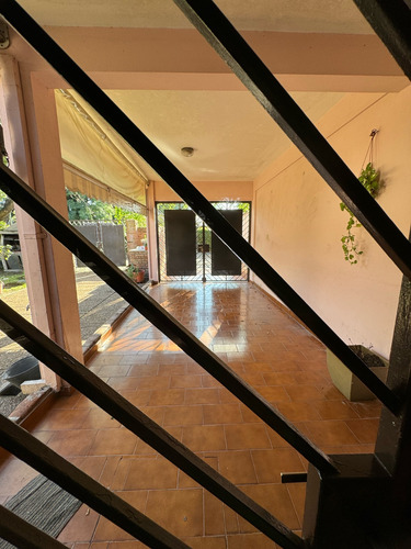 Casa En Venta En Esquina Sobre Calle Franco Equina Rolhand