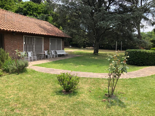 Casa Quinta En Venta 3000m2 - Francisco Alvarez, Moreno