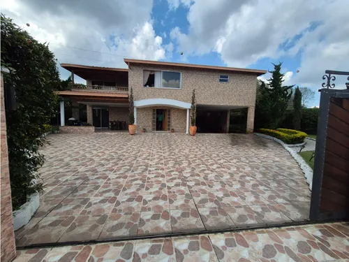 Vendo Moderna Casa Campestre En Llanogrande