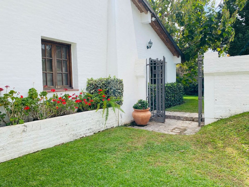 Casa En Venta En El Huerto - La Puntilla