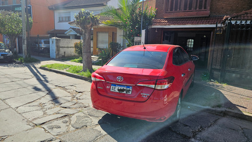 Toyota Yaris 1.5 107Cv Xls Pack Cvt Sedan