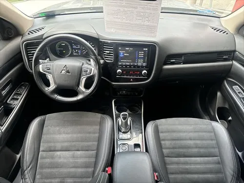 Mitsubishi Outlander 2.4 Se Cvt