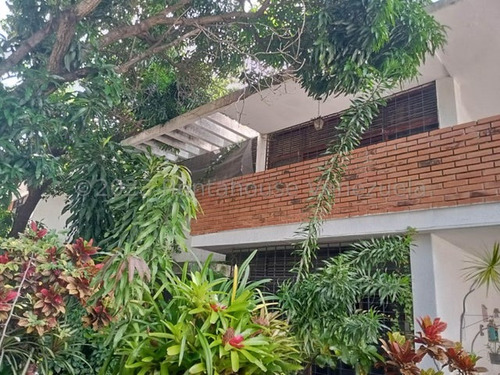 Se Vende Casa En Colinas De Bello Monte Mls #24-10622