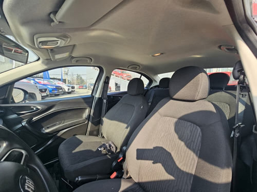 Fiat Cronos CRONOS DRIVE 1.8 AT