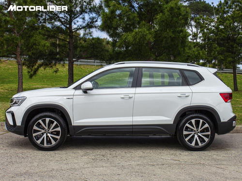 Volkswagen Taos 1.4T Highline Extra Full