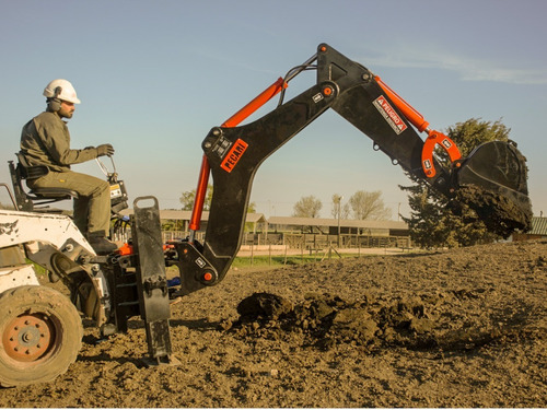 Imagen 6 de 6 de Implemento Excavador Professional Pecari Para Minicargadora
