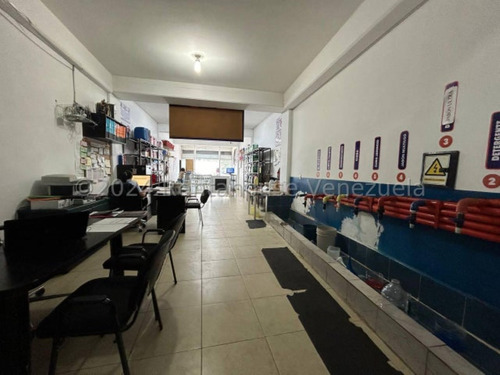 Milagros Inmuebles Edificio Venta Barquisimeto Lara Zona Centro Economica Residencial Economico Comercial Código Inmobiliaria Rent-a-house 24-21257