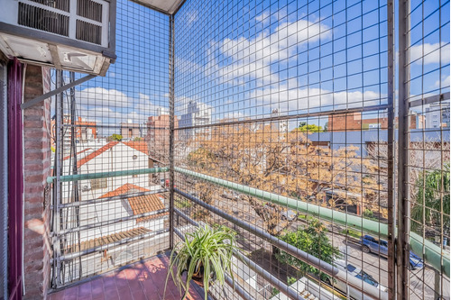 Departamento Monoambiente En Venta En Morón, G.b.a. Zona Oeste, Argentina