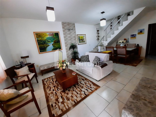 Imagem 8 de 15 de Casa 04 Dorm. Em Palmeiras - Cabo Frio - 2035