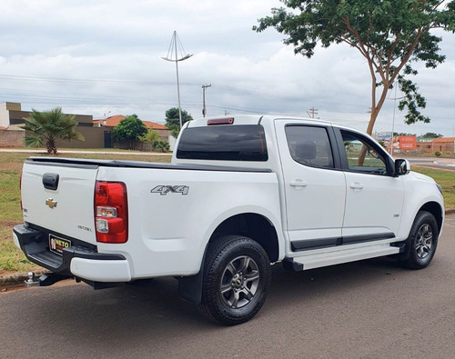 Imagem 6 de 9 de Chevrolet S10