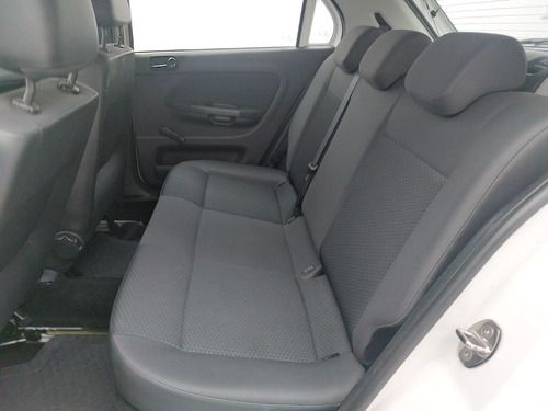 Volkswagen Gol 1.0 12V MPI TOTALFLEX 4P MANUAL