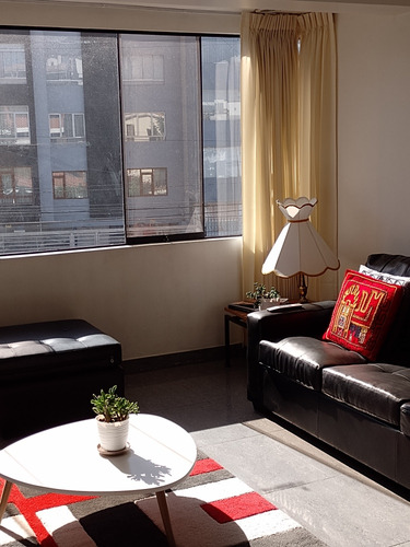 Imagen 22 de 30 de Vendo Bonito Dpto. Frente A Parque, 3er. Piso, 3 Dormitorios, Cochera