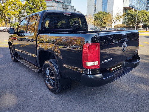 Imagen 4 de 24 de Vw Volkswagen Amarok 2017 Trendline 4x2 Abasto Motors