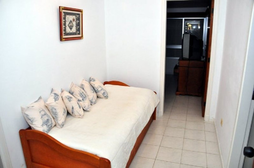 Venta De Apartamento 2 Dormitorios, En Playa Brava