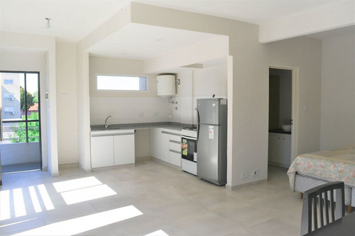 Departamento En Venta En Victoria Centro C/ Balcón
