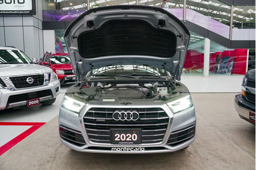 Audi Q5 2.0 L4 Dynamic S-Tronic At