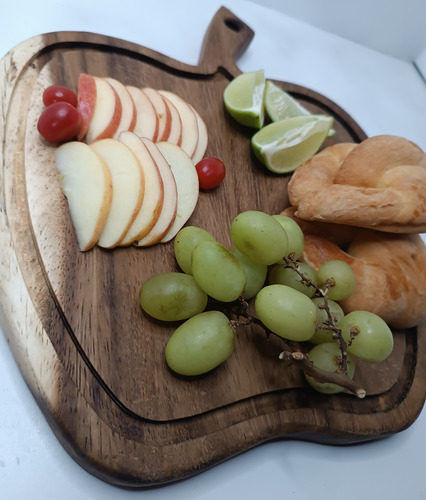 Tabla Parrillera De Parota En Forma De Manzana