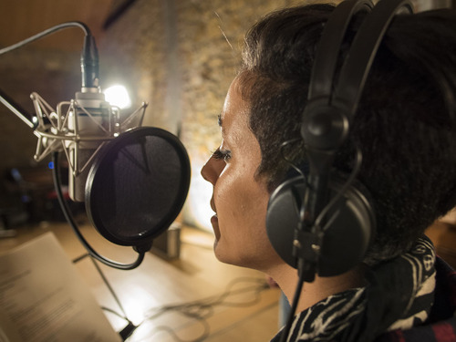 Microfone Neumann Tlm 103-mt Cardioide De Diafragma Grande P