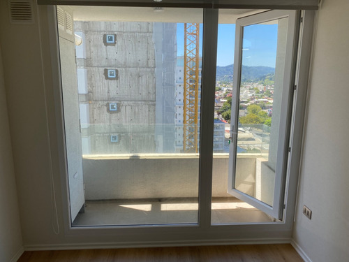 Collao, Vendo Departamento Con Estacionamiento