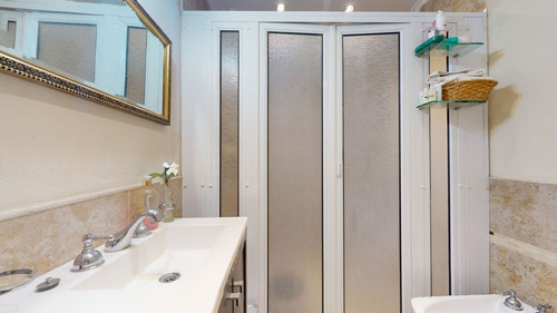 Casa De 5 Dorm. En Venta La Plata- Pileta Y Parque